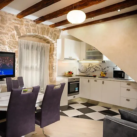 Pensionat And Nona Stella