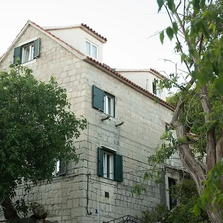 And Nona Stella Pensionat Split