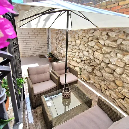 Maison d'hôtes And Nona Stella 3*